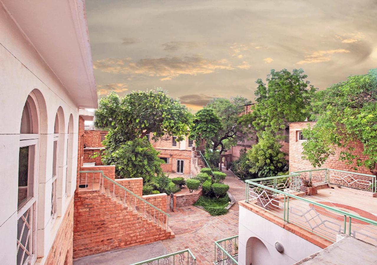 Hotel Inn Season Mahāmandir Exterior photo