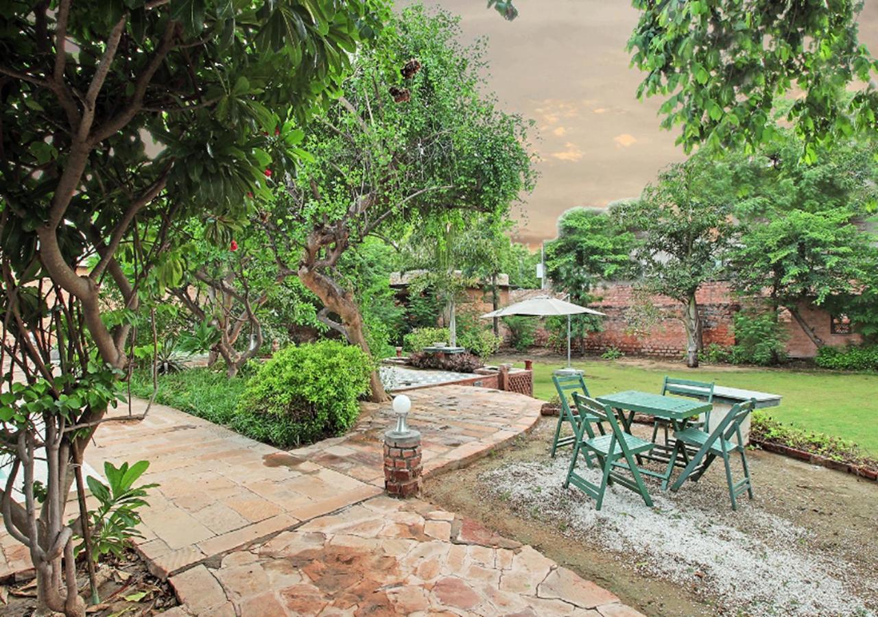 Hotel Inn Season Mahāmandir Exterior photo