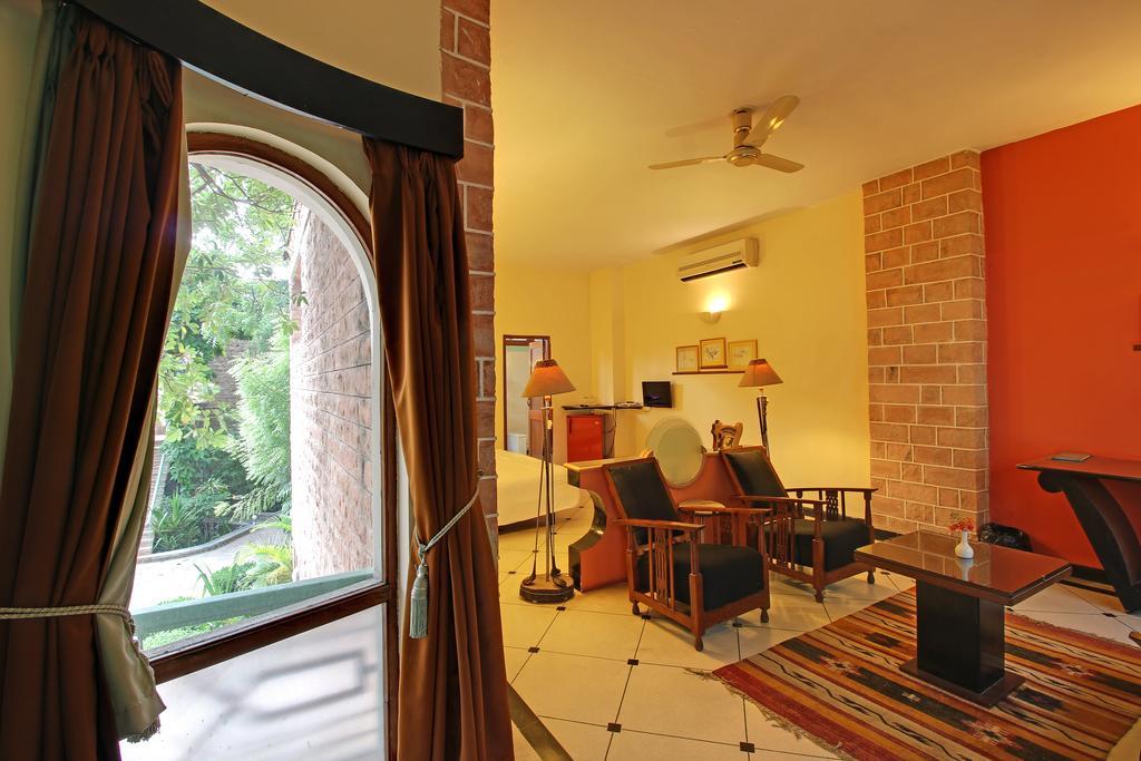 Hotel Inn Season Mahāmandir Exterior photo